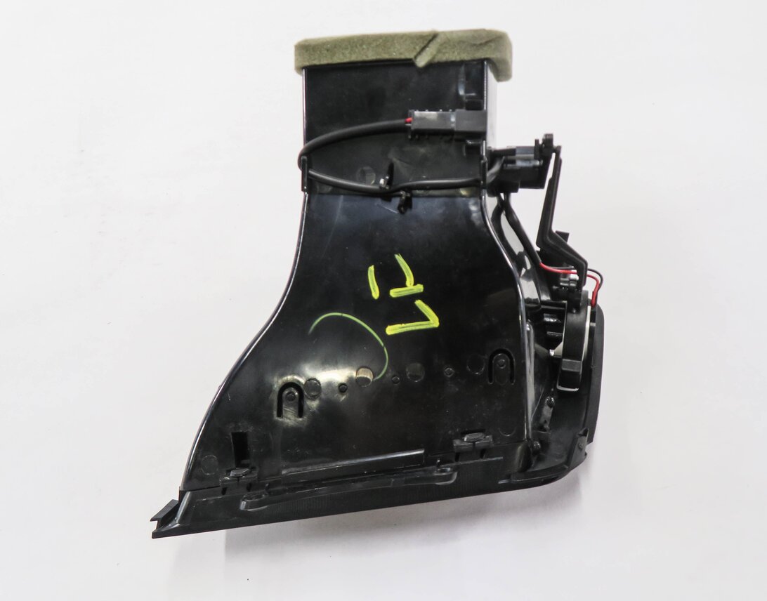 Thumbnail 4: 2014 BMW X5 (F15) LEFT FRONT DRIVER DASH HEATER A/C AIR VENT