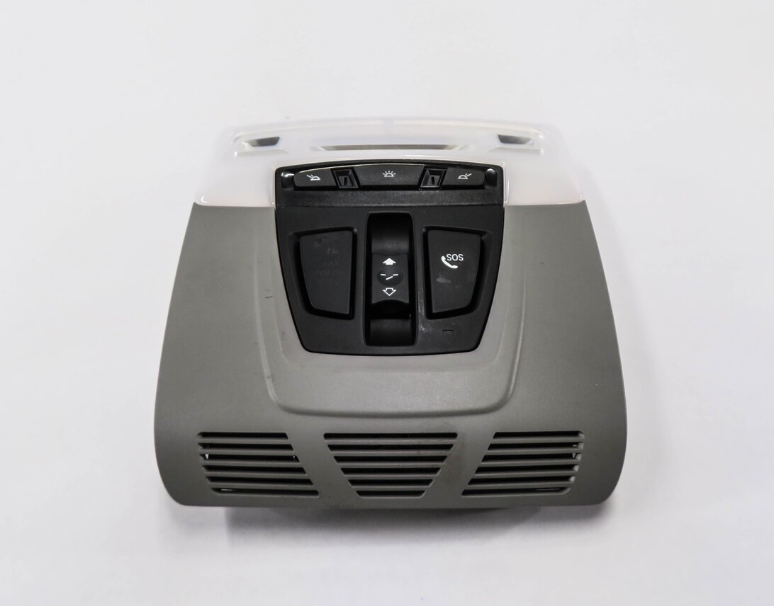 Thumbnail 2: 2014 BMW X5 (F15) FRONT DOMELIGHT MAP READING COURTESY LIGHT LAMP (GRAY)