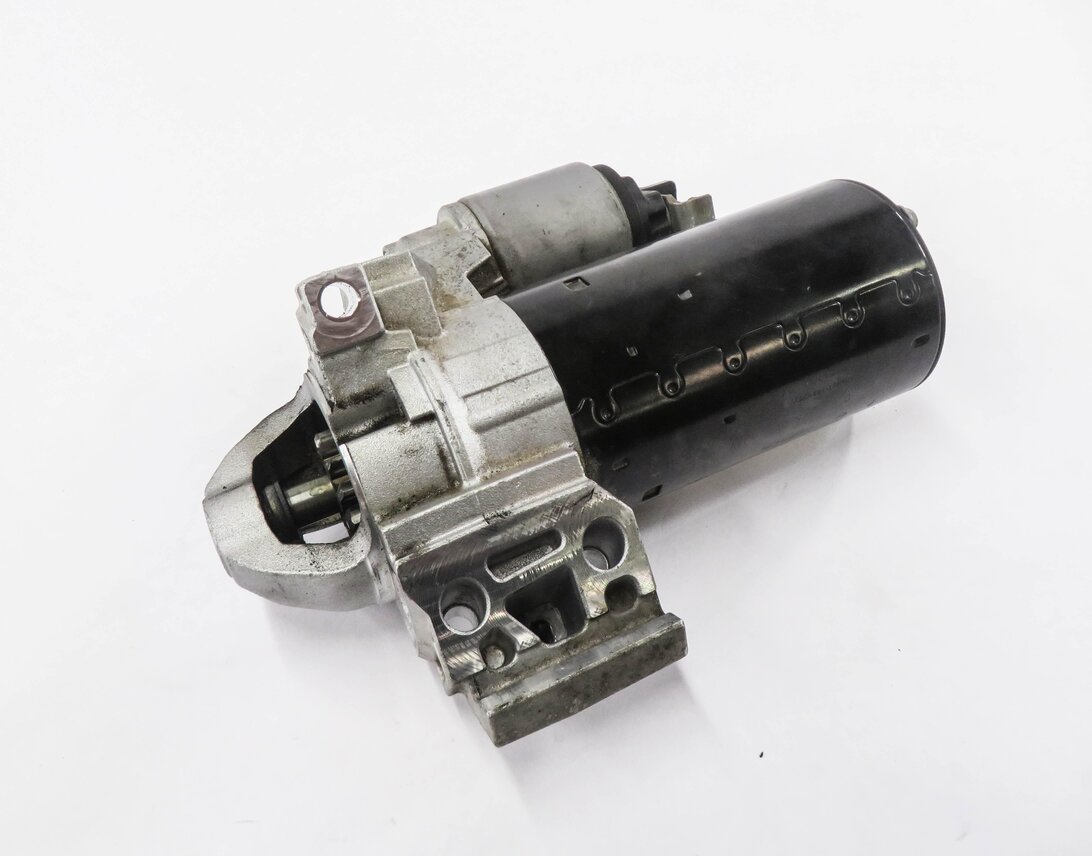 2014-2018 BMW X5 (E70) 3.0L N57Y TURBO DIESEL ENGINE - STARTER MOTOR