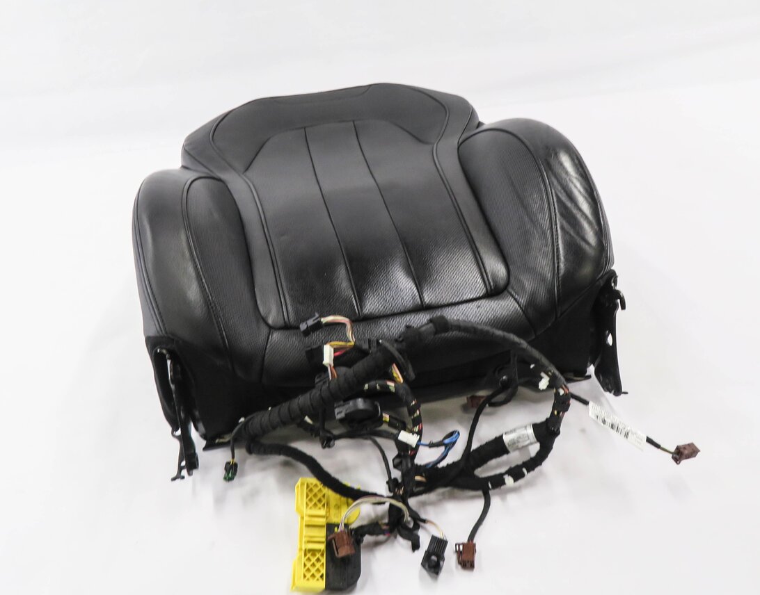 Thumbnail 1: 2014 BMW X5 (F15) DRIVER - UPPER TOP HEATED COMFORT SEAT CUSHION (BLACK LEATHER)