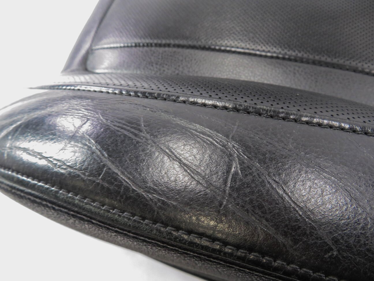 Thumbnail 6: 2014 BMW X5 (F15) DRIVER - UPPER TOP HEATED COMFORT SEAT CUSHION (BLACK LEATHER)