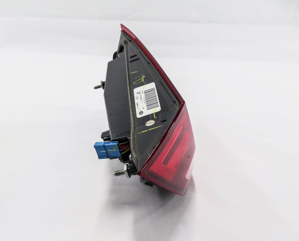 Thumbnail 4: 14-18 BMW X5 X5M ///M (F15 F85) RIGHT PASSENGER REAR INNER TAILLIGHT LIGHT LAMP
