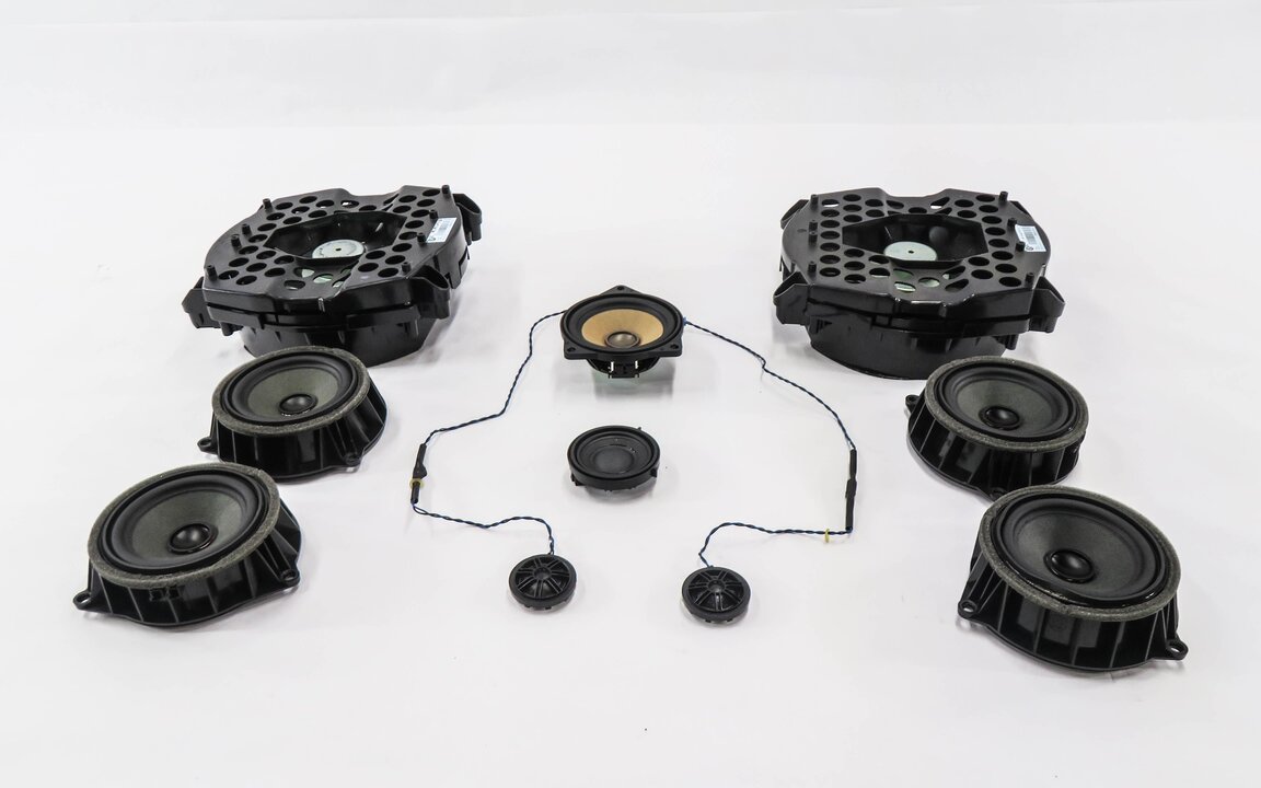 Thumbnail 2: 2014 BMW X5 (F15) RADIO STEREO SUB SUBWOOFER SPEAKER SET-10