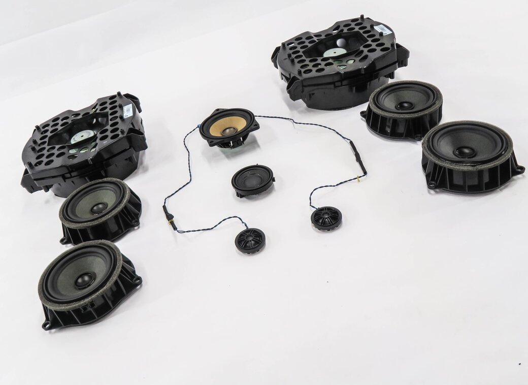 Thumbnail 3: 2014 BMW X5 (F15) RADIO STEREO SUB SUBWOOFER SPEAKER SET-10