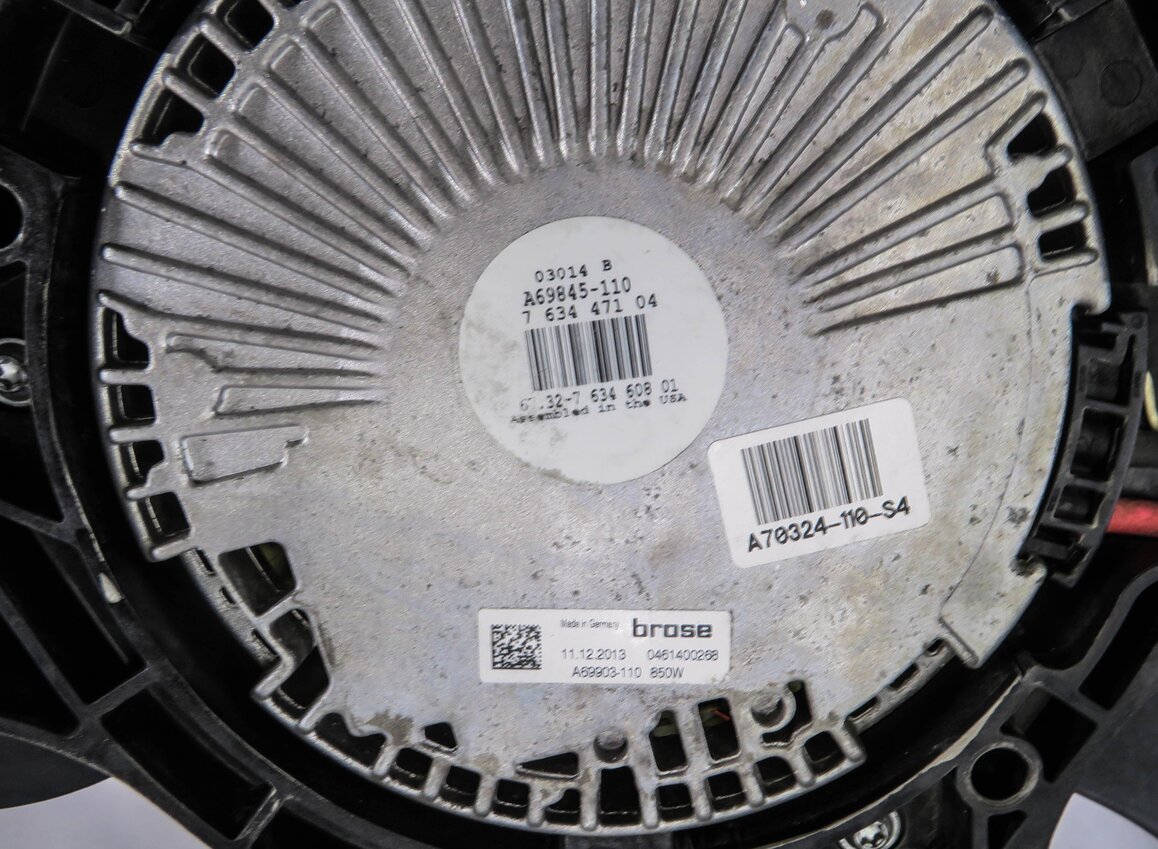 Thumbnail 6: 2014-2019 BMW X5 X6 (F15 F16) 2.0L / 3.0L / 3.0D - 850 WATT RADIATOR COOLING FAN