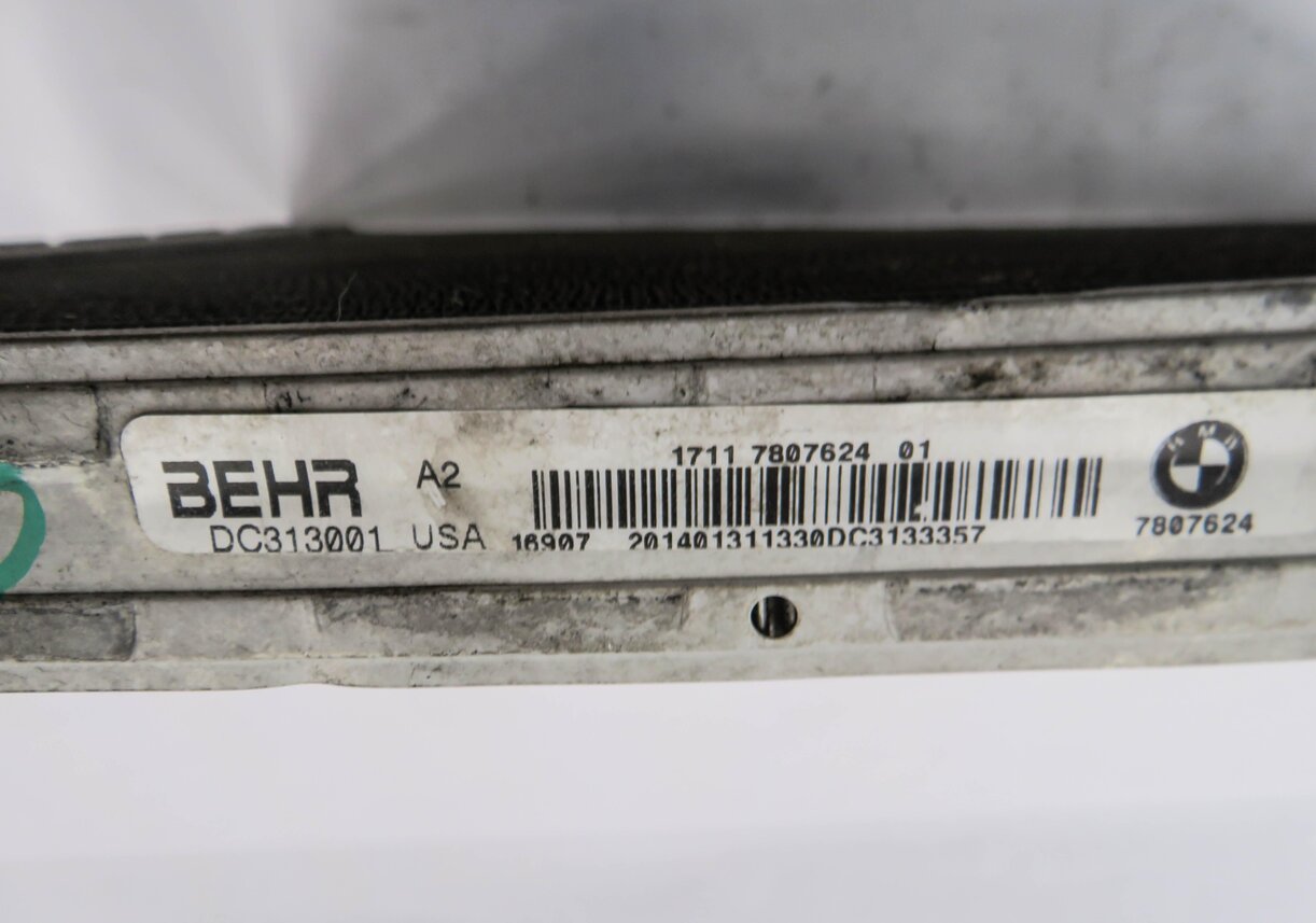 Thumbnail 5: 2014-2016 BMW X5 X6 (F15 F16) 2.0L / 3.0L ENGINE A/T - MAIN PRIMARY RADIATOR