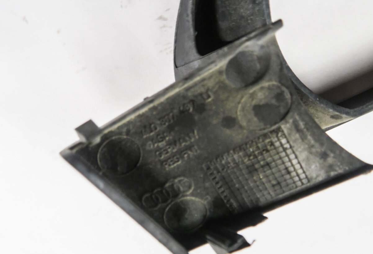 Thumbnail 4: 2007 AUDI Q7 (4L) LEFT FRONT DRIVER FOGLIGHT GRILLE TRIM