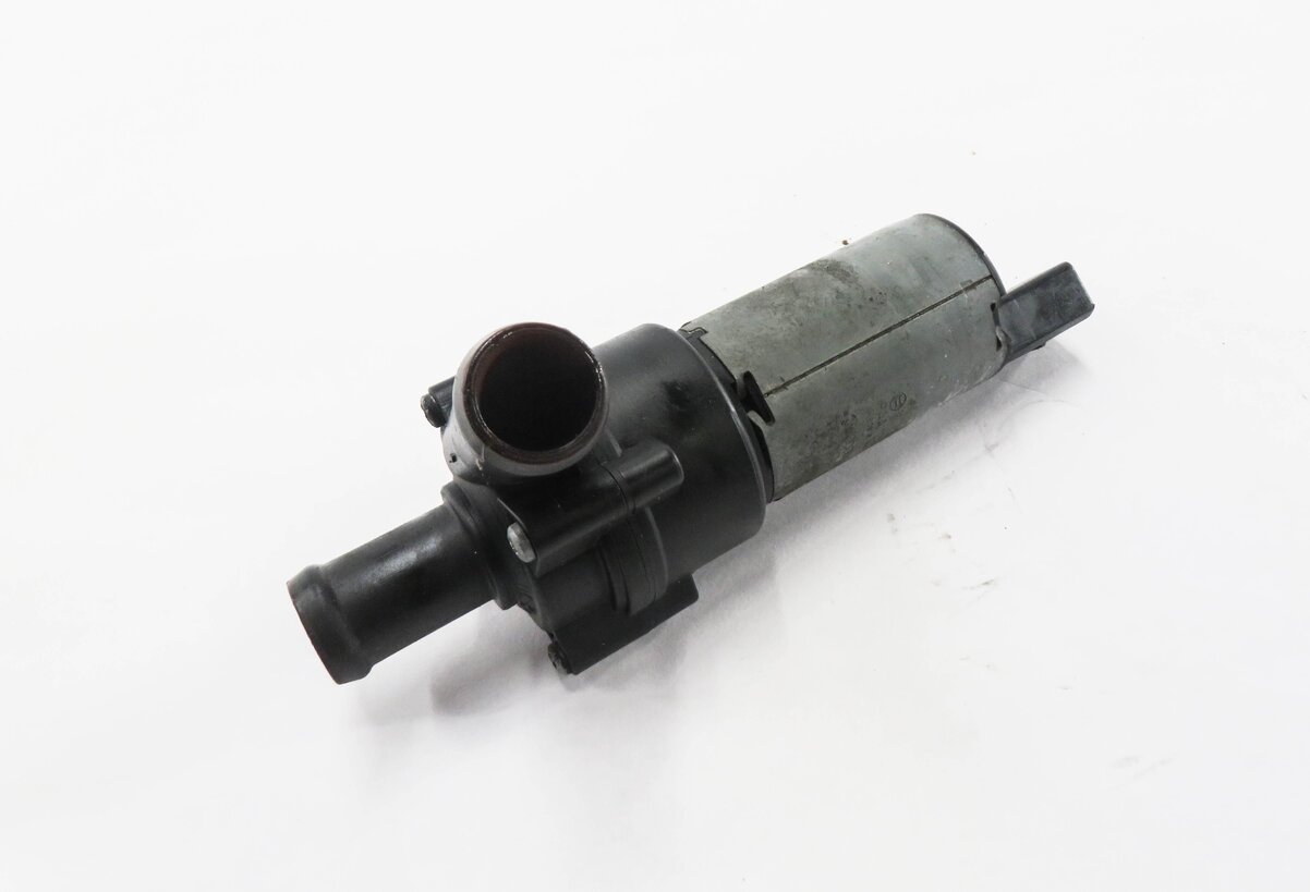 2007 AUDI Q7 (4L) 3.6L BHK VR6 ENGINE - AUX AUXILIARY WATER PUMP