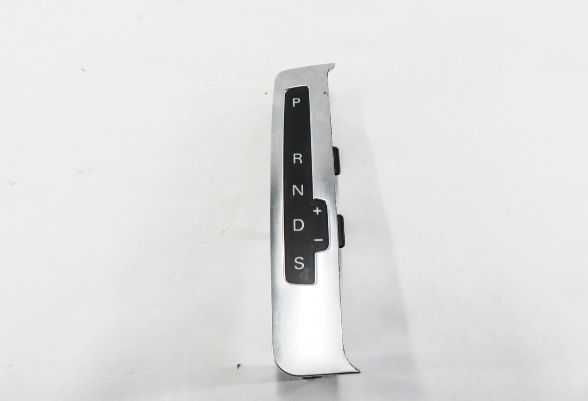 Thumbnail 2: 2007 AUDI Q7 (4L) TRANSMISSION GEAR SHIFTER SHIFT INDICATOR TRIM