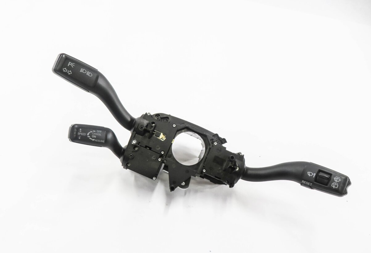 2007 AUDI Q7 (4L) STEERING COLUMN BLINKER WIPER CRUISE COMBINATION SWITCH