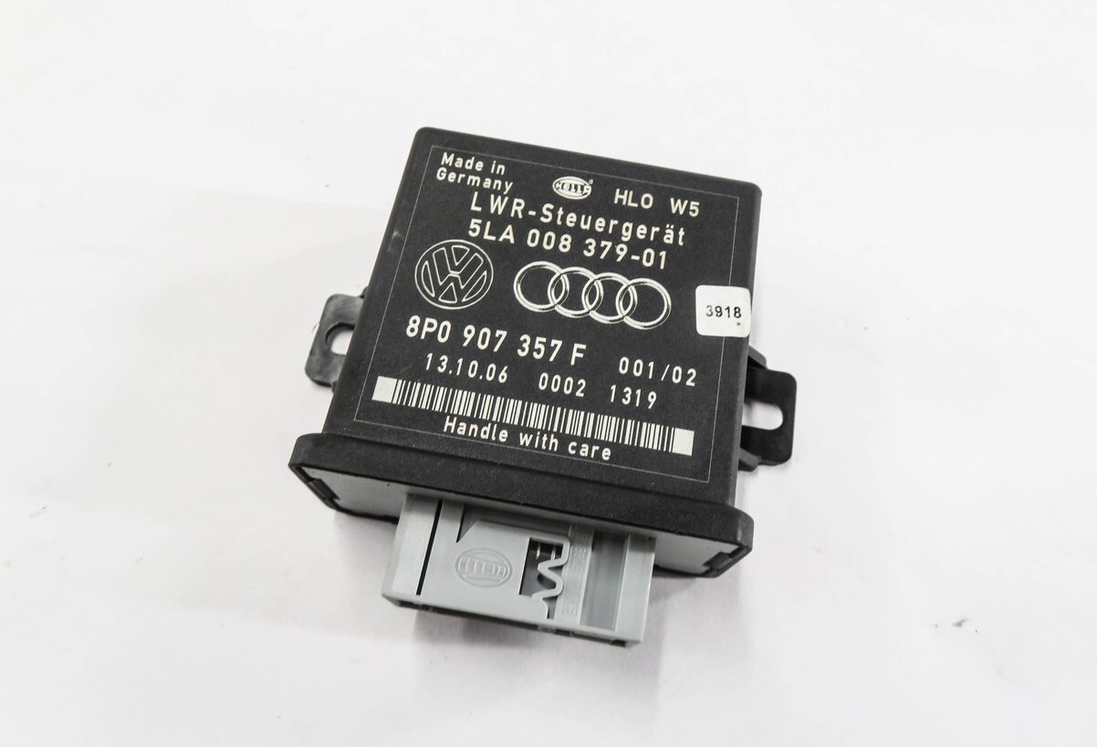 2007-2009 AUDI Q7 TT (4L MK2) HEADLIGHT RANGE CONTROL MODULE