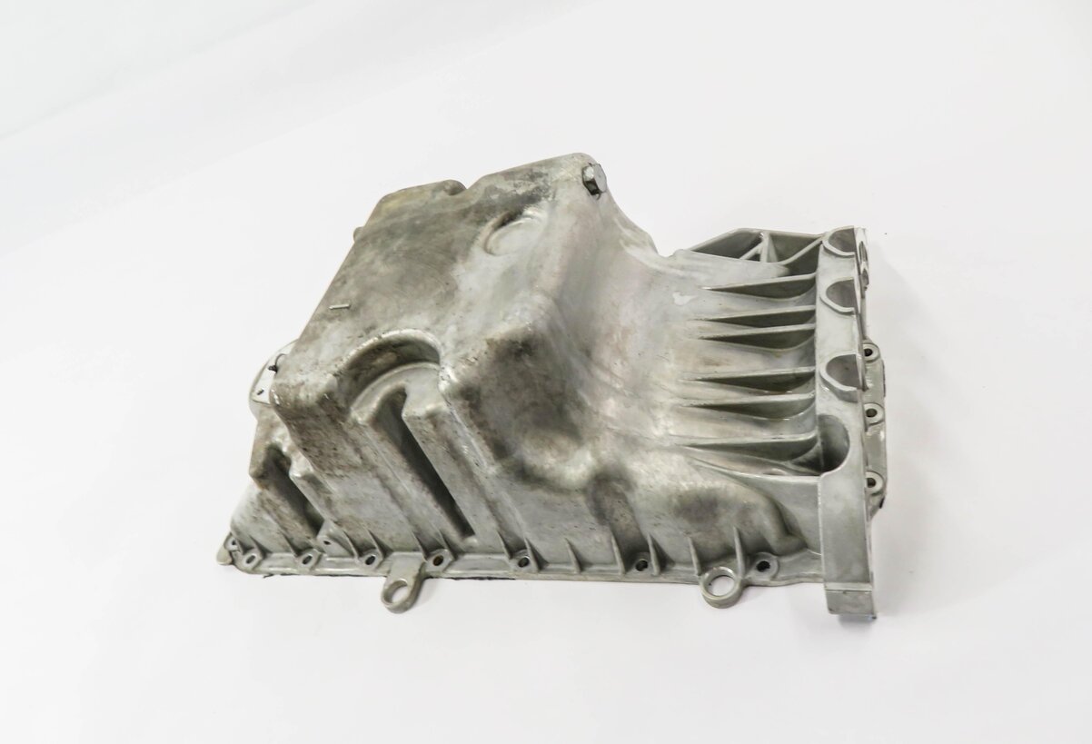 Thumbnail 3: 2006-2010 VW/AUDI Q7 (4L) TOUAREG 3.6L BHK VR6 ENGINE MOTOR OIL FLUID PAN SUMP