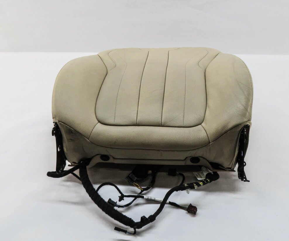 Thumbnail 2: 2015 BMW X5 (F15) LEFT FRONT DRIVER UPPER TOP HEATED SEAT CUSHION (BEIGE)