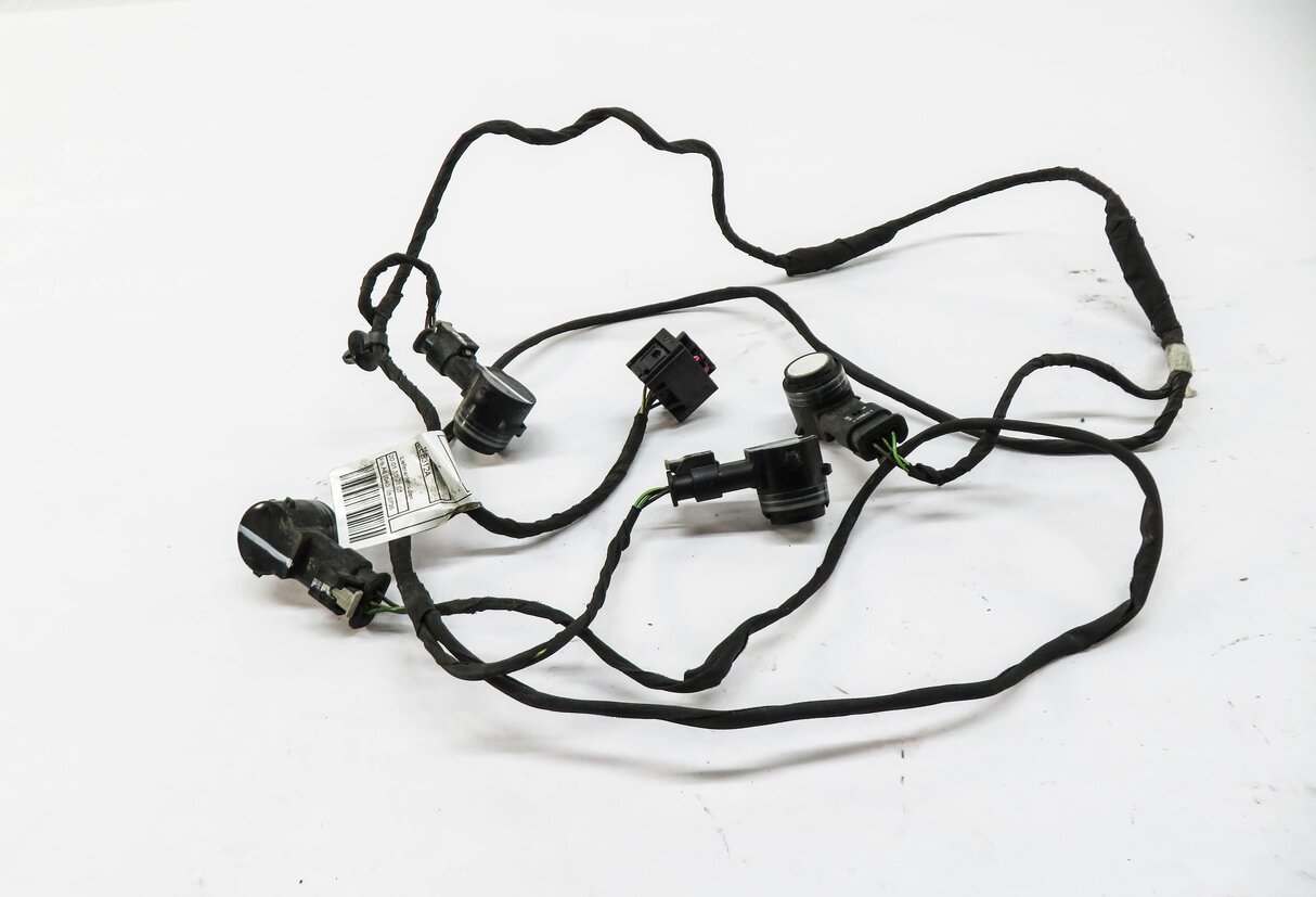 Thumbnail 2: 2015 BMW X5 (F15) REAR PDC PARK DISTANCE SENSOR SET w/ HARNESS (ALPINE WHITE)