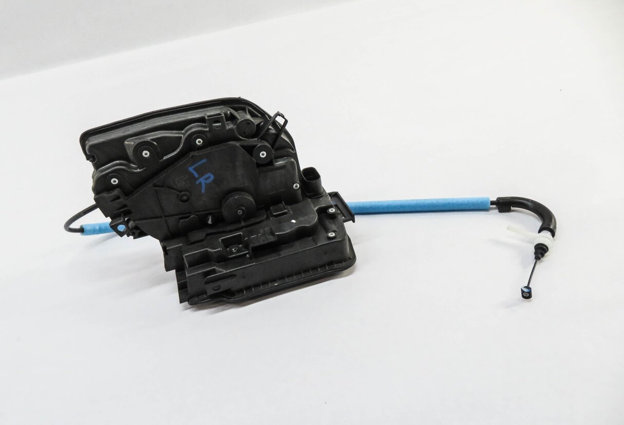 2014-2021 BMW X1 X2 X5 X6 (F15 F16 F39 F48) LEFT REAR DOOR LOCK LATCH ACTUATOR