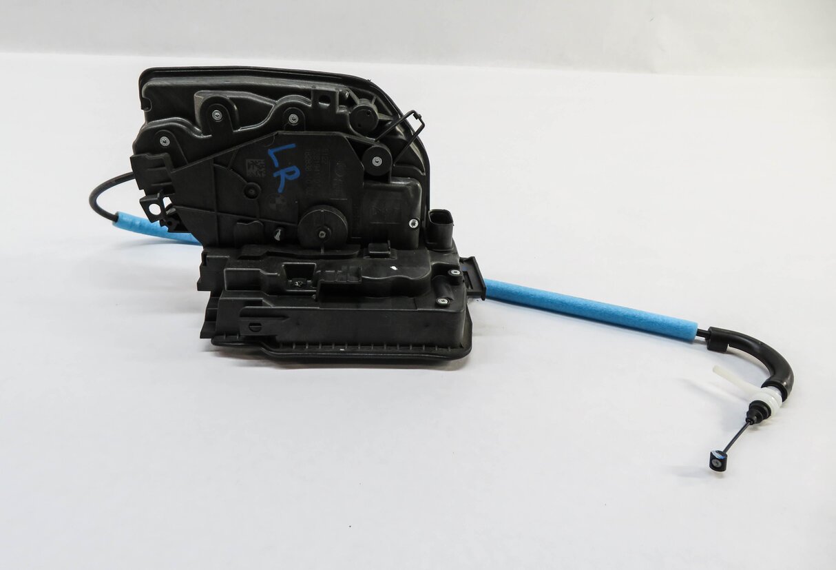 Thumbnail 2: 2014-2021 BMW X1 X2 X5 X6 (F15 F16 F39 F48) LEFT REAR DOOR LOCK LATCH ACTUATOR