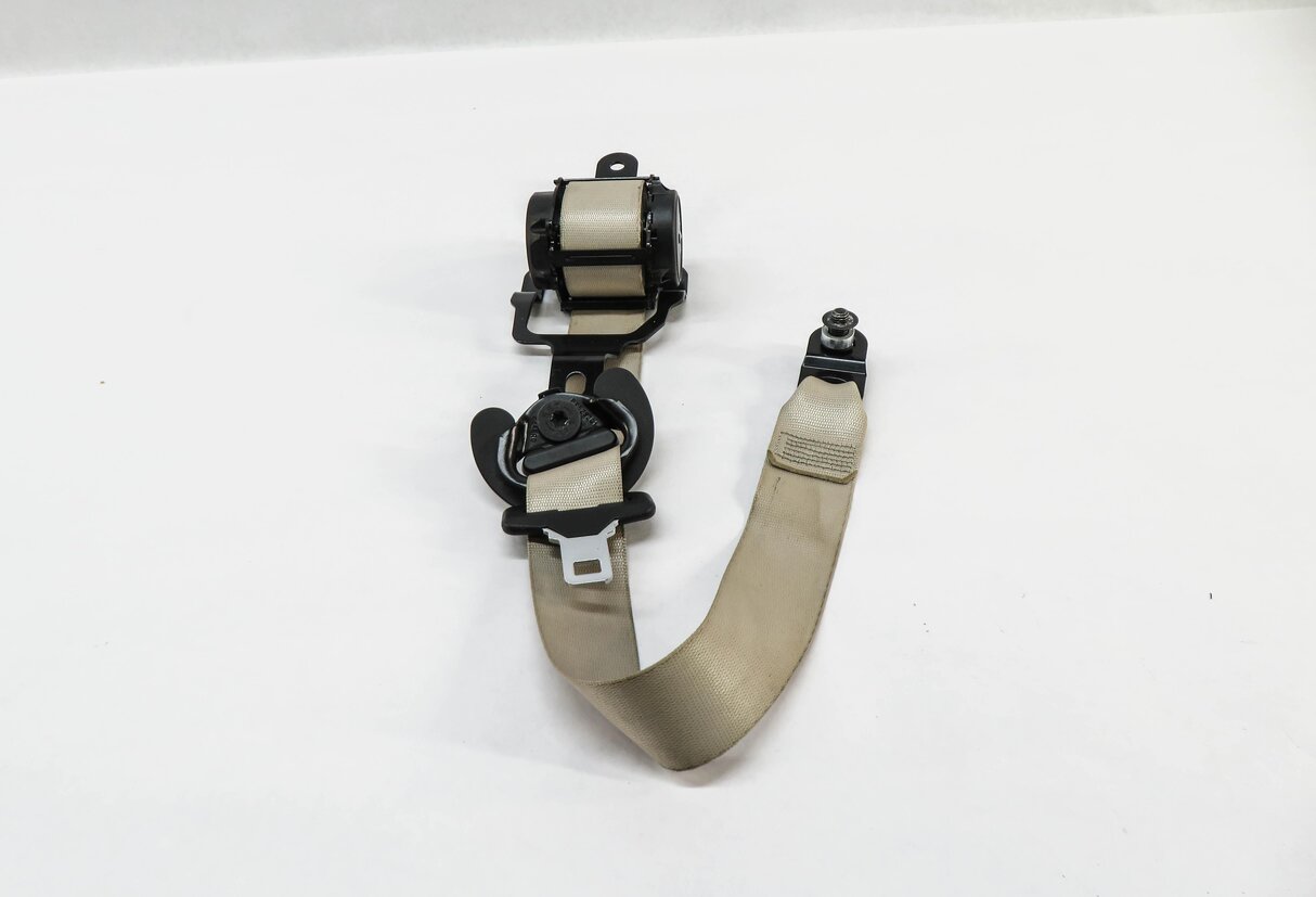 Thumbnail 2: 2015 BMW X5 (F15) LEFT & RIGHT REAR 2nd ROW SEAT SEATBELT RETRACTOR SET (OYSTER)