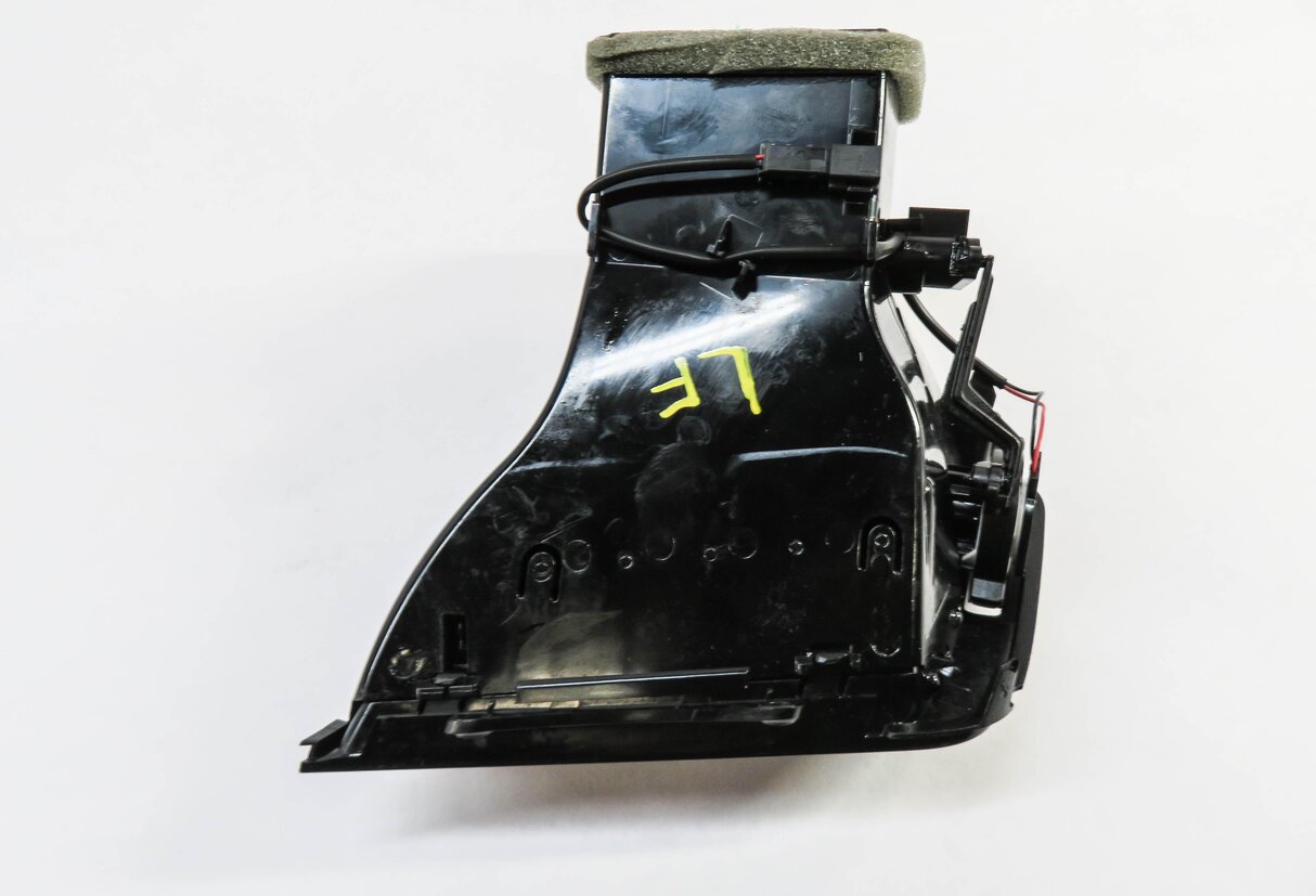 Thumbnail 4: 2015 BMW X5 (F15) LEFT FRONT DRIVER DASH HEATER A/C AIR VENT