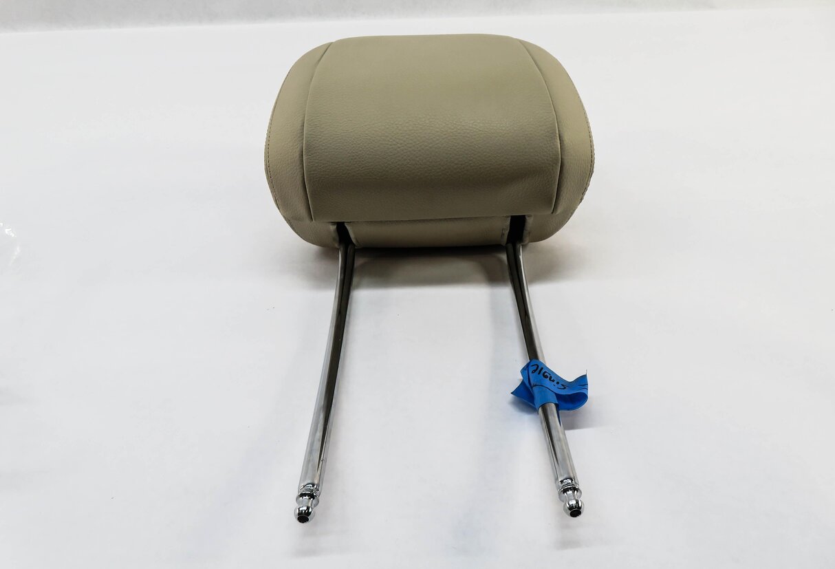 Thumbnail 2: 2015 BMW X5 (F15) RIGHT FRONT PASSENGER SEAT HEADREST (CANBERRA BEIGE LEATHER)