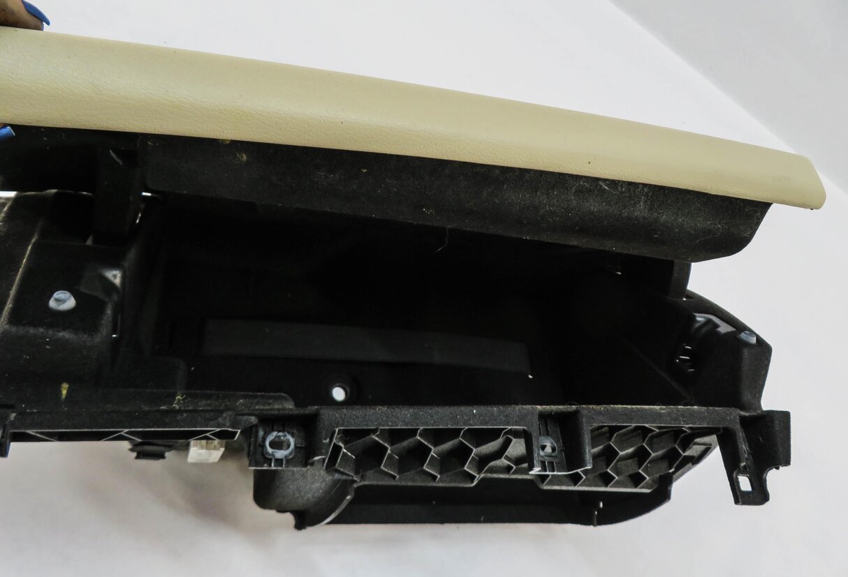 Thumbnail 3: 2014-2019 BMW X5 X6 (F15 F16) GLOVE BOX STORAGE COMPARTMENT ASSEMBLY (BEIGE)