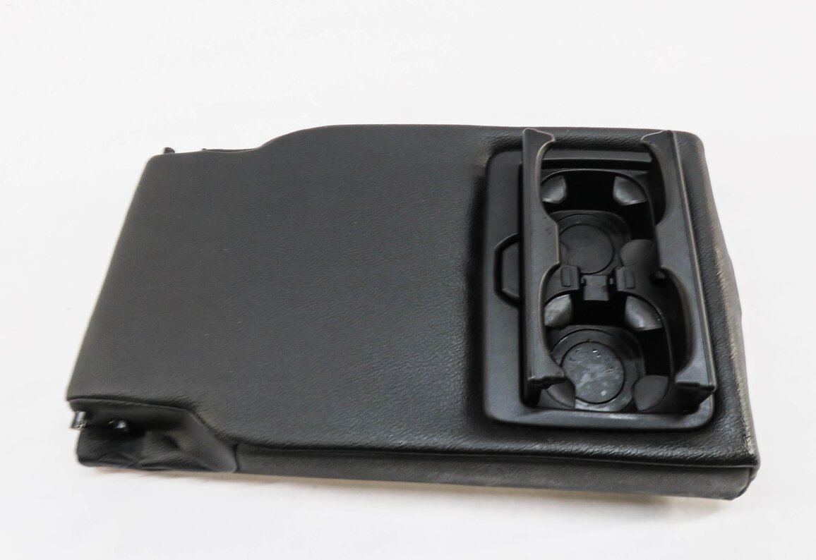 Thumbnail 5: 2013 BMW X3 (F25) REAR SEAT CENTER CONSOLE ARMREST CUP HOLDER (BLACK LEATHER)