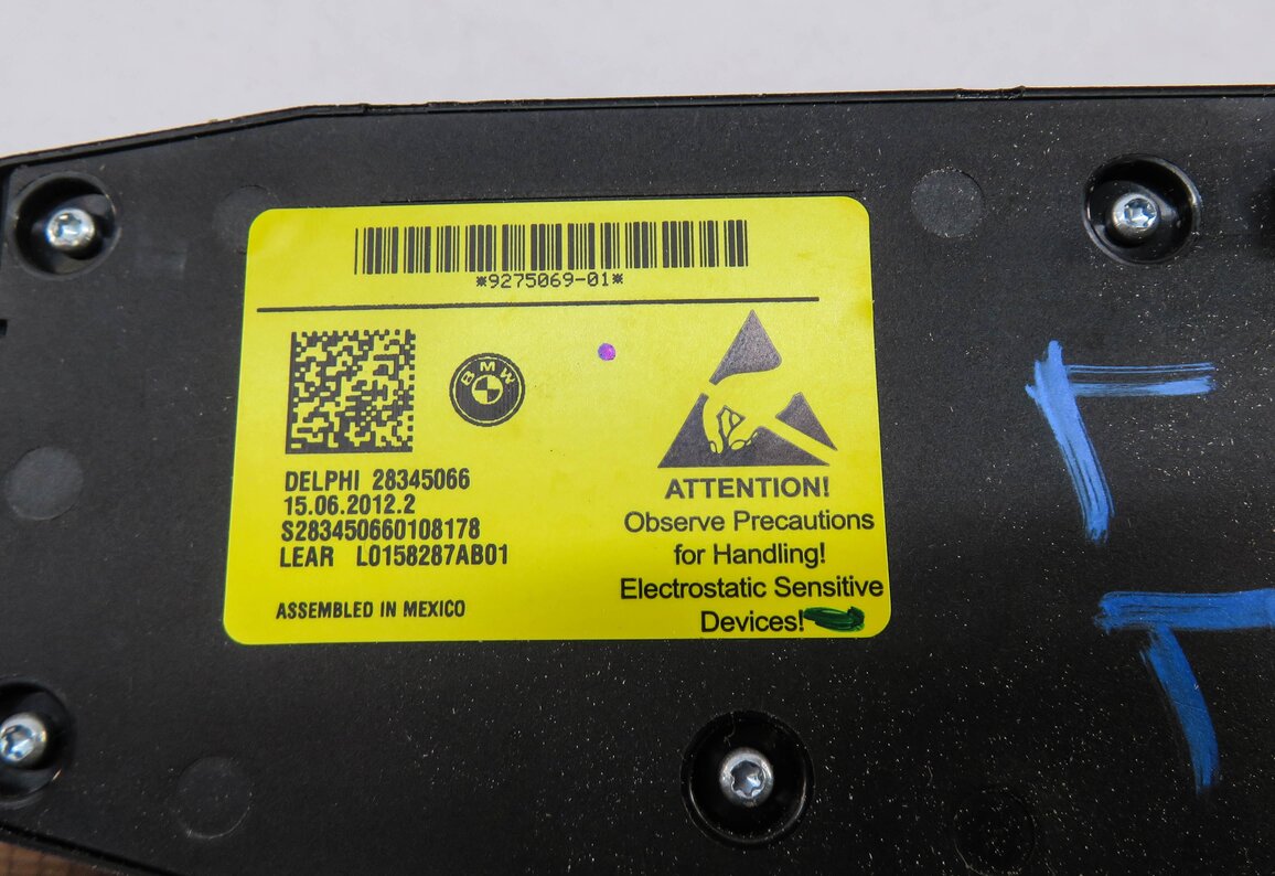 Thumbnail 5: 2013 BMW X3 (F25) LEFT FRONT DRIVER MEMORY SEAT ADJUSTMENT SWITCH