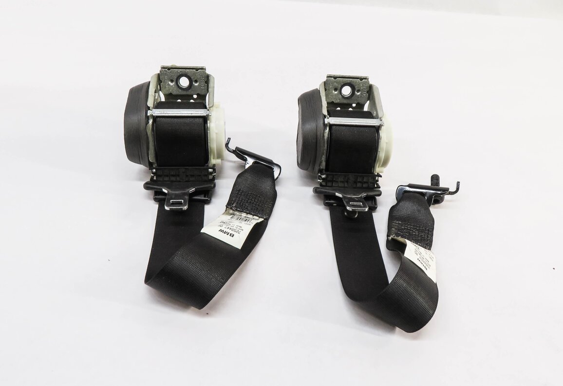 Thumbnail 2: 2013 BMW X3 (F25) LEFT & RIGHT REAR SEAT SEATBELT RETRACTOR SET-2 (BLACK)