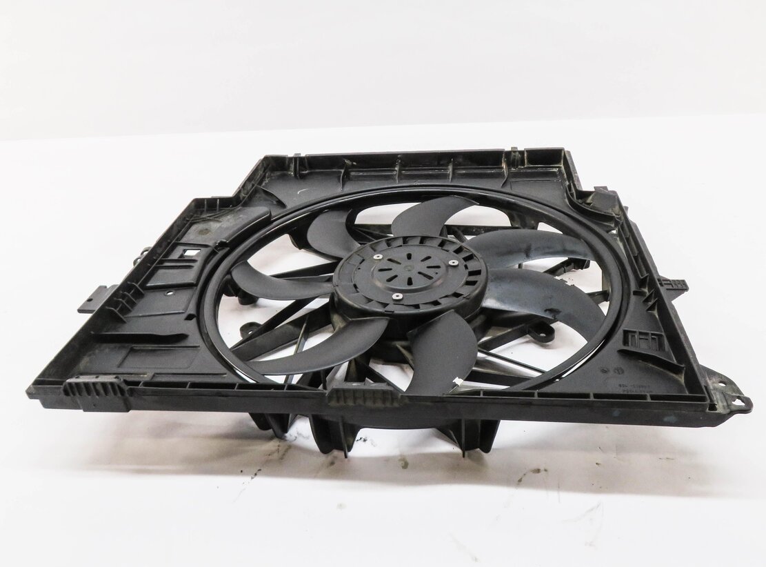 Thumbnail 3: 2013-2018 BMW X3 X4 (F25 F26) 2.0L N20 TURBO ENGINE - RADIATOR COOLING FAN