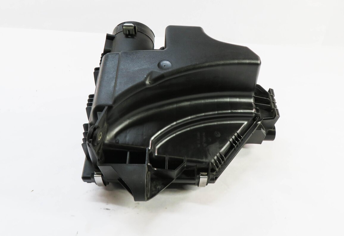 Thumbnail 3: 13-18 BMW X3 X4 (F25 F26) 2.0L N20 TURBO ENGINE - AIR FILTER HOUSING AIR CLEANER