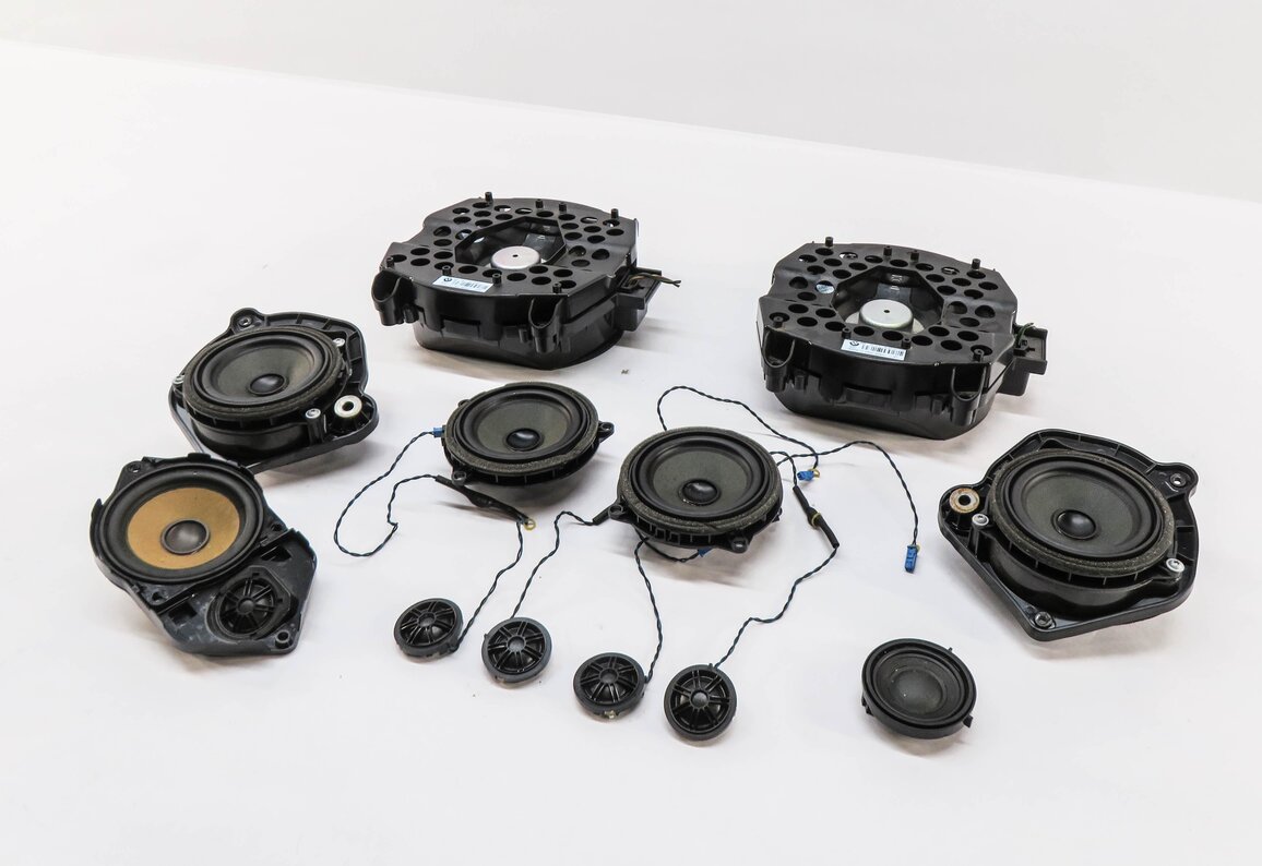 Thumbnail 3: 2013 BMW X3 (F25) RADIO STEREO AUDIO SUB SUBWOOFER TWEETER SPEAKER SET-12