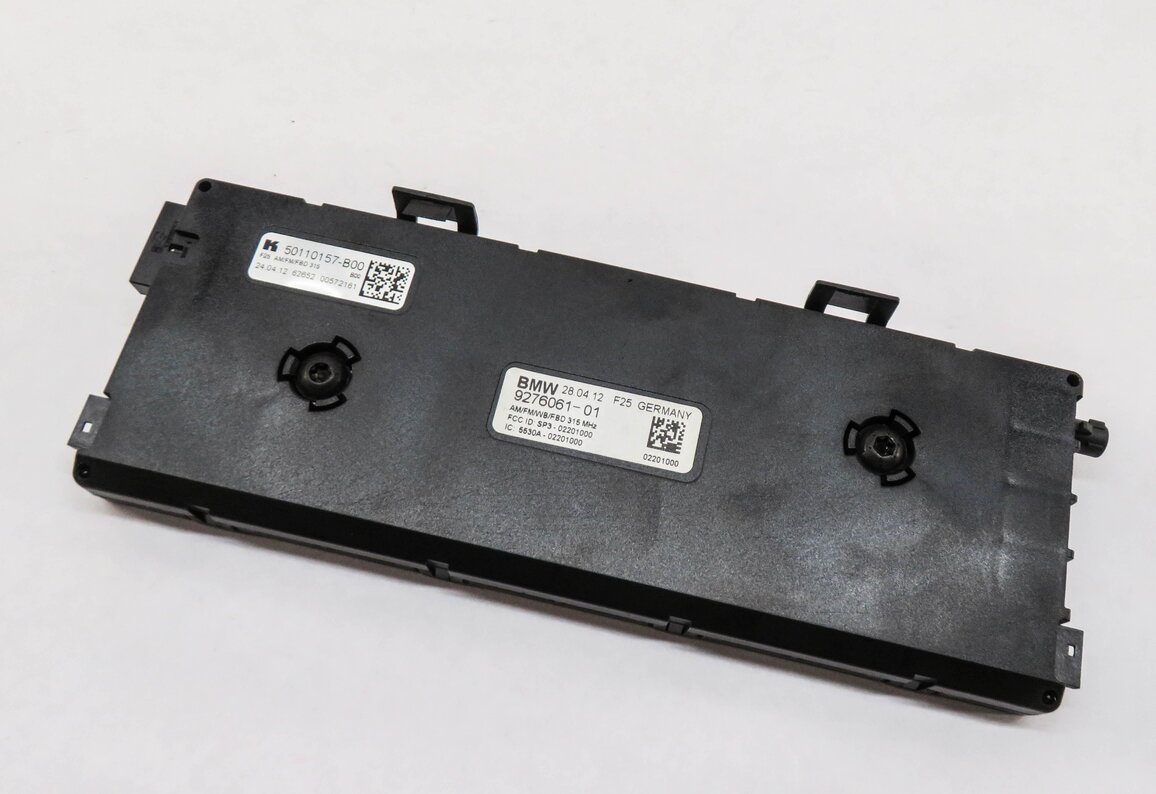 2013 BMW X3 (F25) RADIO STEREO DIVERSITY ANTENNA AMP AMPLIFIER