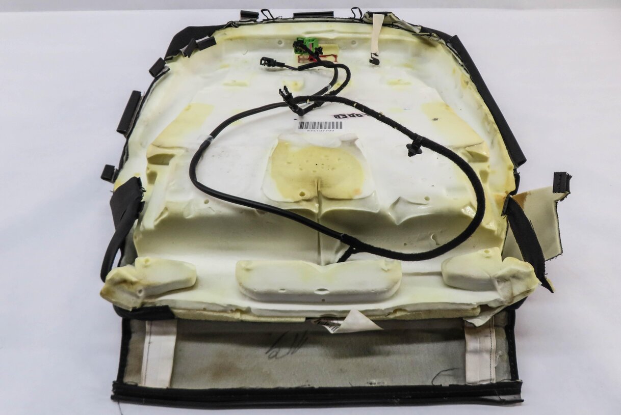 Thumbnail 5: 2015 AUDI Q7 (4L) RIGHT FRONT PASSENGER LOWER BOTTOM HEATED SEAT CUSHION (BLACK)