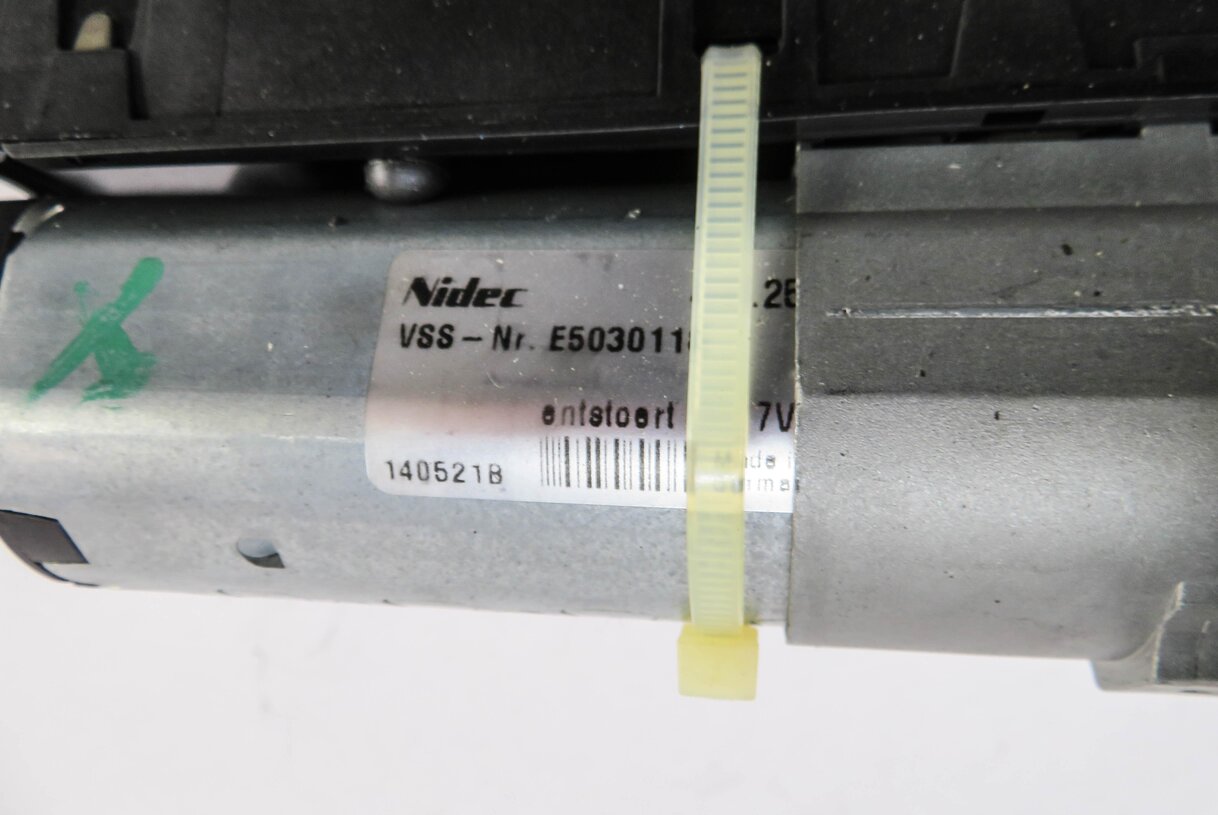 Thumbnail 5: 2014-2015 AUDI Q7 (4L) LEFT DRIVER REAR TRUNK LIFT LIFTGATE MOTOR