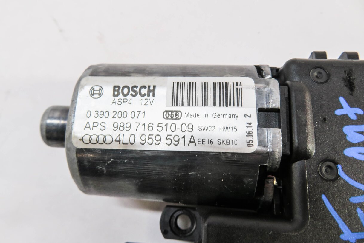 Thumbnail 4: 2007-2014 AUDI Q7 (4L) SUNROOF MOTOR SUN ROOF WINDOW SHADE MOTOR