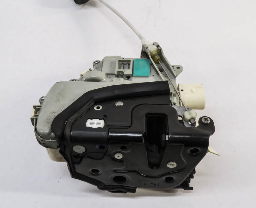 Thumbnail 3: 2010-2017 AUDI A4 A5 A6 A7 A8 Q3 Q5 Q7 S5 S6 S7 S8 TT - LEFT FRONT DOOR LATCH