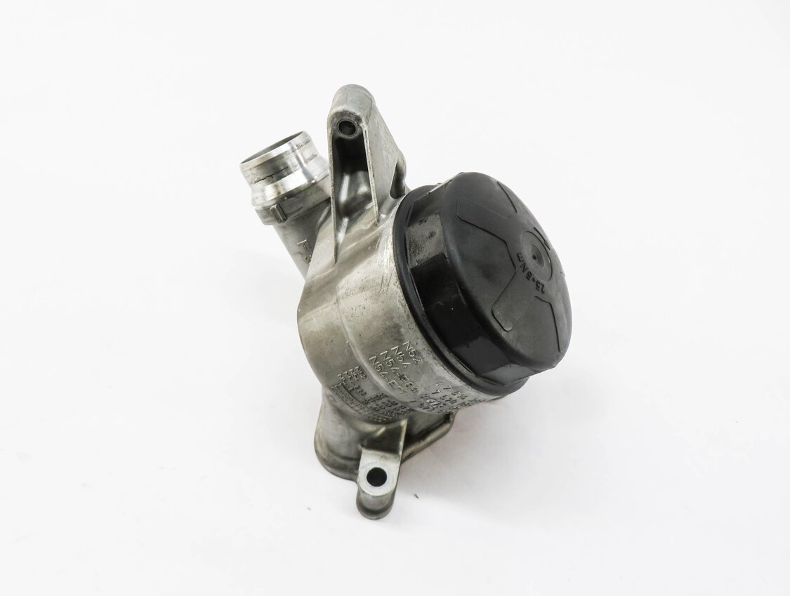 2013 BMW X3 (F25) 2.0L N20 TURBO ENGINE - OIL FILTER HOUSING w/ CAP