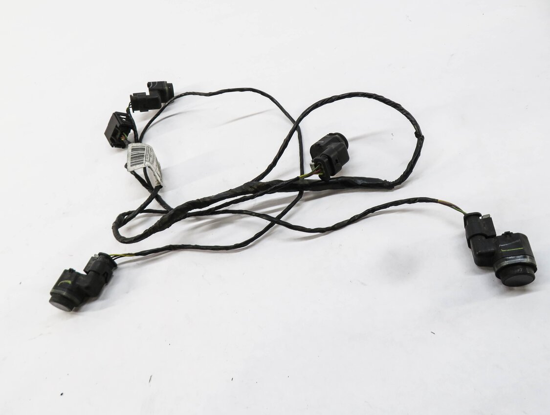 Thumbnail 2: 2013 BMW X3 (F25) REAR PDC PARK DISTANCE SENSOR SET-4 w/ HARNESS (BLACK)