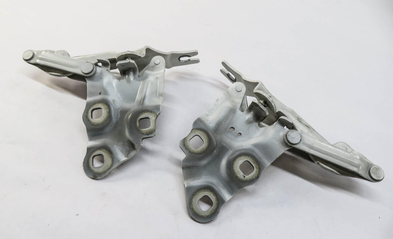 2011-2018 BMW X3 X4 (F25 F26) FRONT LEFT & RIGHT HOOD HINGE SET-2 (ALPINE WHITE)