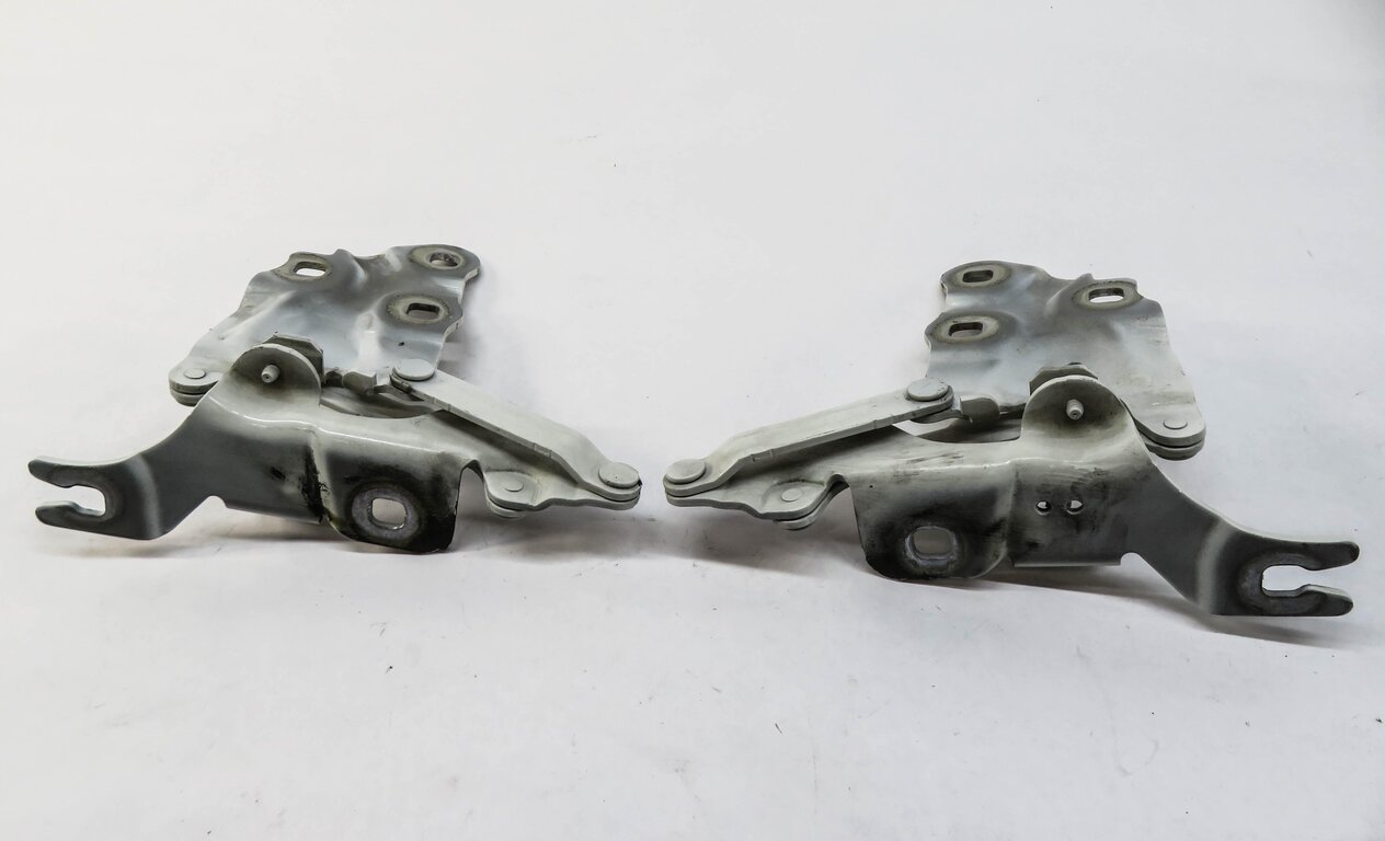 Thumbnail 3: 2011-2018 BMW X3 X4 (F25 F26) FRONT LEFT & RIGHT HOOD HINGE SET-2 (ALPINE WHITE)