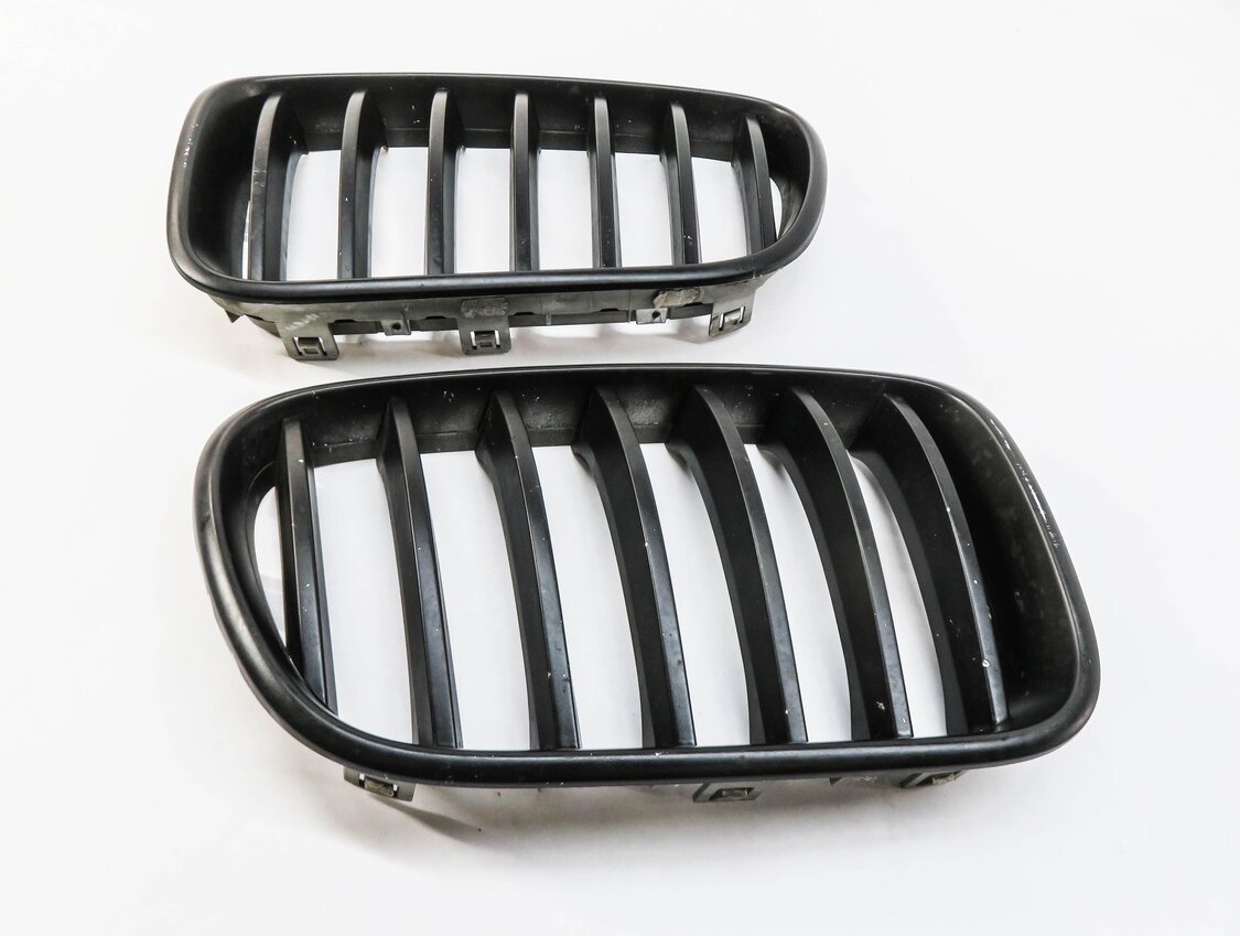 Thumbnail 2: 2013-2017 BMW X3 (F25) FRONT LEFT & RIGHT GRILLE VENT TRIM SET OF 2