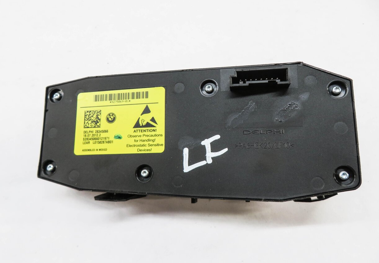 Thumbnail 4: 2013 BMW X3 (F25) LEFT FRONT DRIVER MEMORY SEAT ADJUSTMENT SWITCH BUTTON