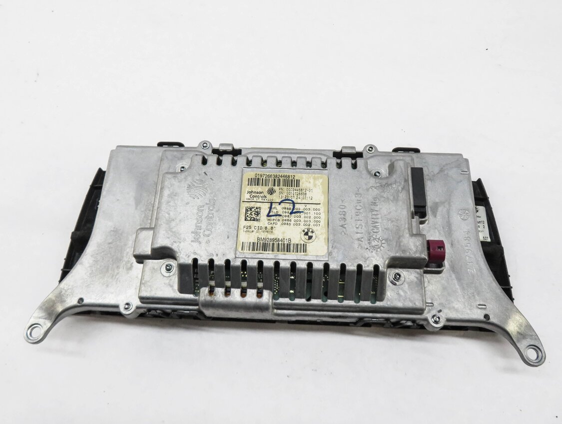Thumbnail 6: 2011-2017 BMW X3 (F25) RADIO STEREO GPS NAVIGATION INFORMATION DISPLAY SCREEN