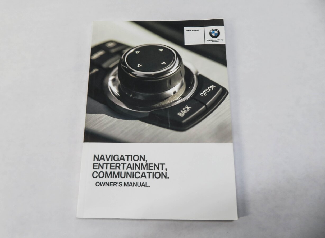Thumbnail 8: 2013 BMW X3 (F25) OWNERS MANUAL BOOK BOOKLET GUIDE SET w/ CASE