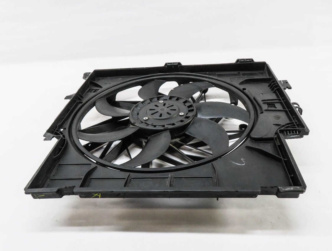 Thumbnail 2: 2013-2018 BMW X3 X4 (F25 F26) 2.0L N20 TURBO ENGINE - RADIATOR COOLING FAN