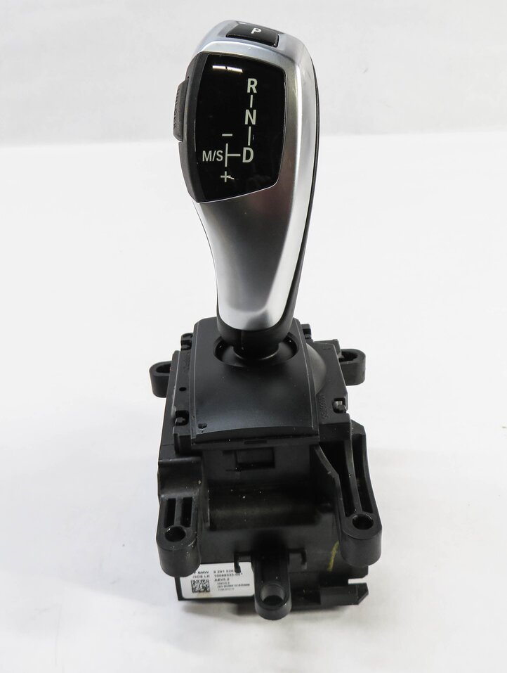 Thumbnail 2: 2011-2017 BMW 535iGT 550iGT 740i 750i X3 (F10 F01 F25) TRANSMISSION GEAR SHIFTER