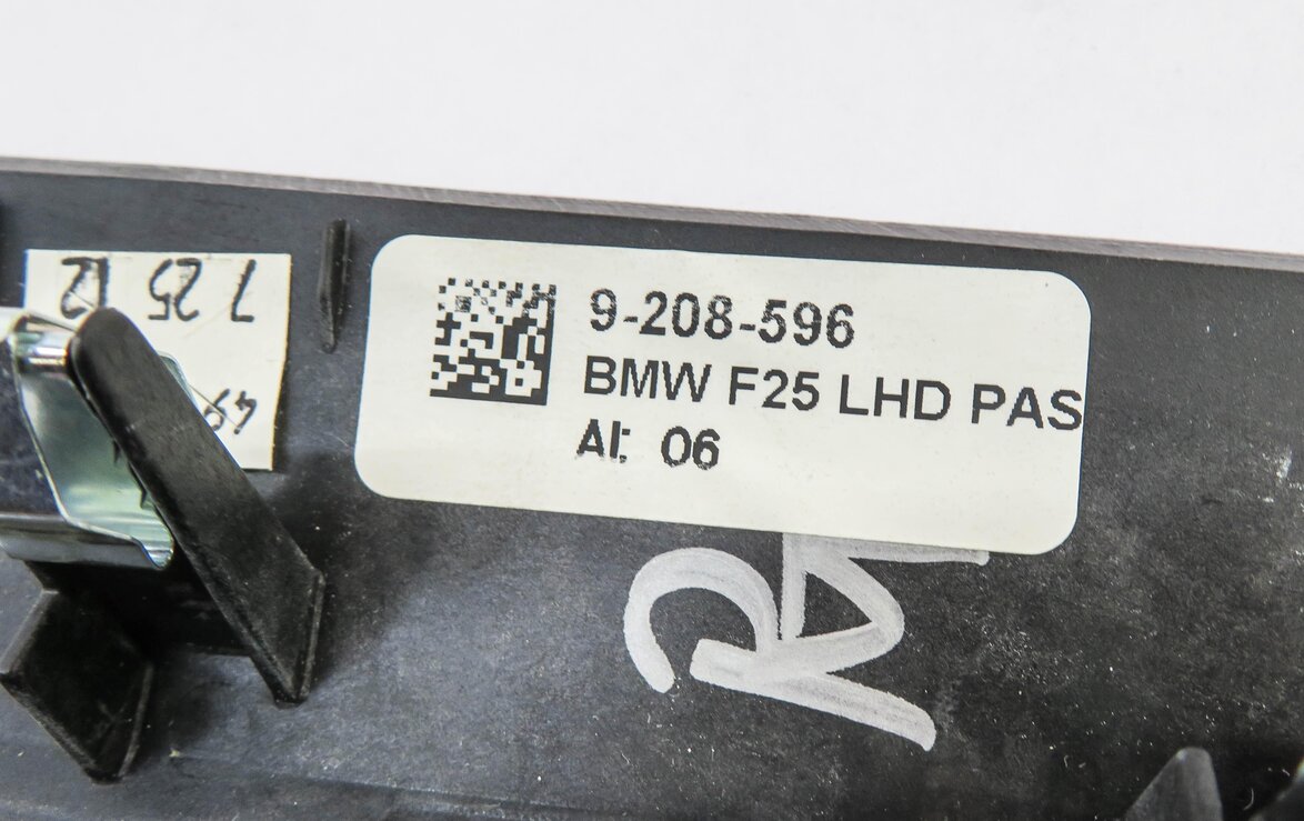 Thumbnail 7: 2013 BMW X3 (F25) DASH DOOR CONSOLE INTERIOR TRIM SET (FINELINE WOOD GRAIN TRIM)