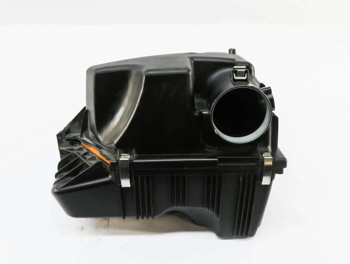 Thumbnail 2: 13-18 BMW X3 X4 (F25 F26) 2.0L N20 TURBO ENGINE - AIR FILTER HOUSING AIR CLEANER