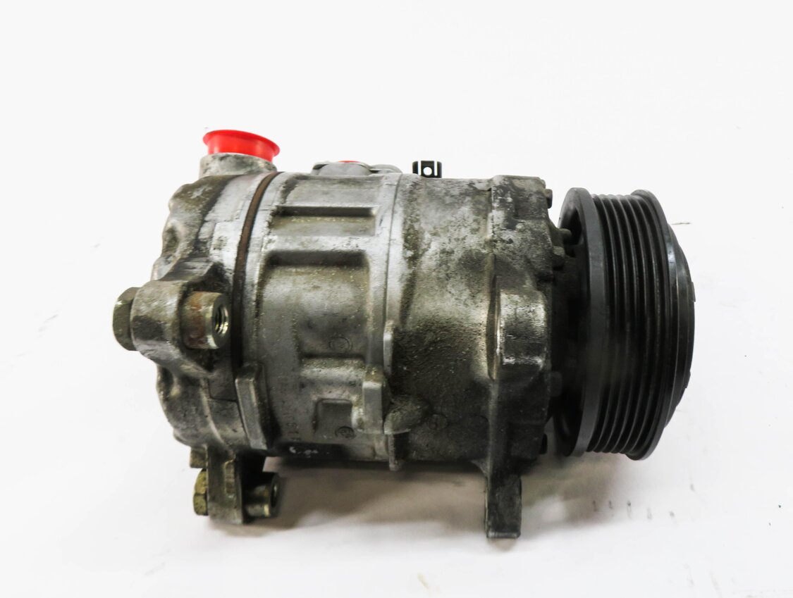 Thumbnail 3: 2013-2018 BMW X3 X4 (F25 F26) 28dX / 28iX - 2.0L ENGINE A/C COMPRESSOR PUMP