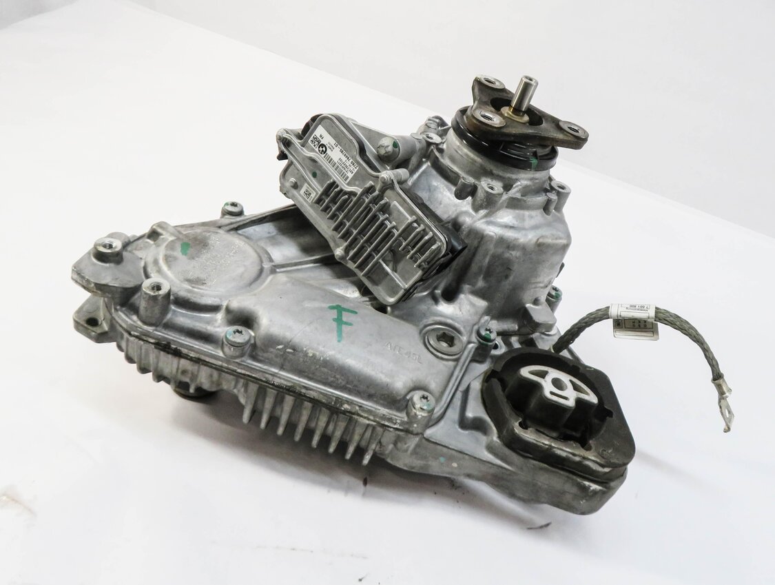 12-18 BMW X3 X4 X5 X6 (F15 F16 F25 F26) 2.0L / 3.0D / 3.0L FRONT TRANSFER CASE