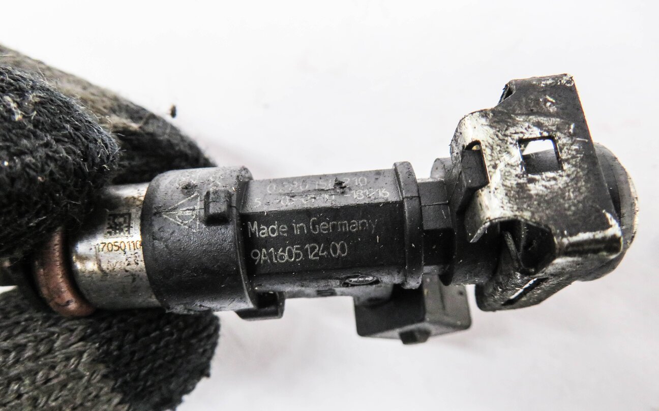 Thumbnail 7: 2009-2012 PORSCHE 911 BOXSTER CAYMAN (987 997) 2.9L / 3.6L - FUEL INJECTOR SET